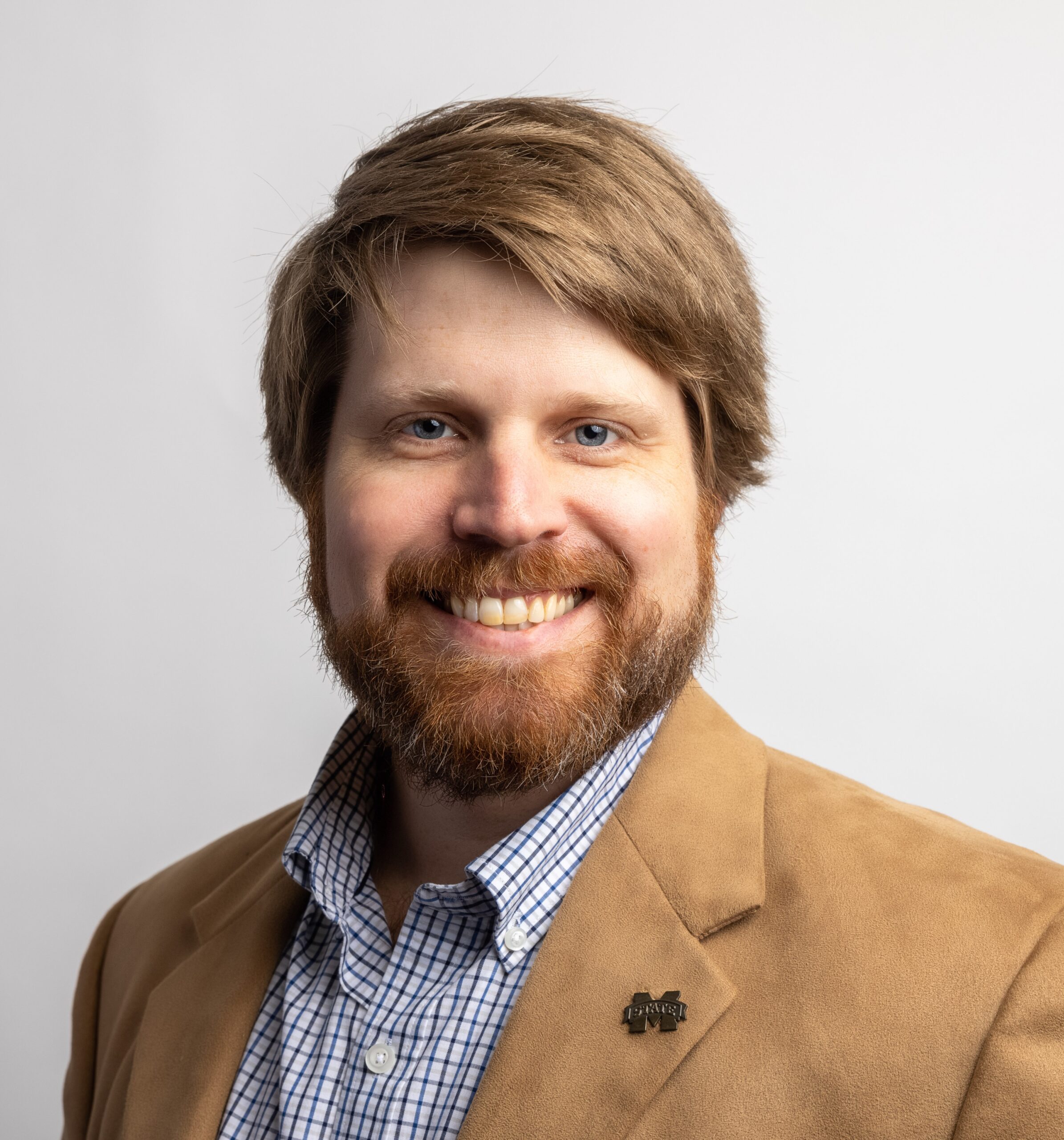 Joseph Lintern Joseph Linton Promoted to Senior Credit Administrator
